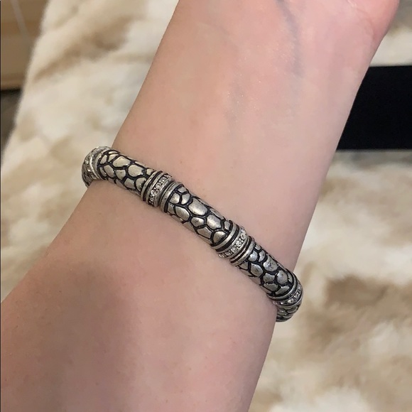 Lia Sophia cheetah and rhinestone stretch bracelet - Picture 6 of 6